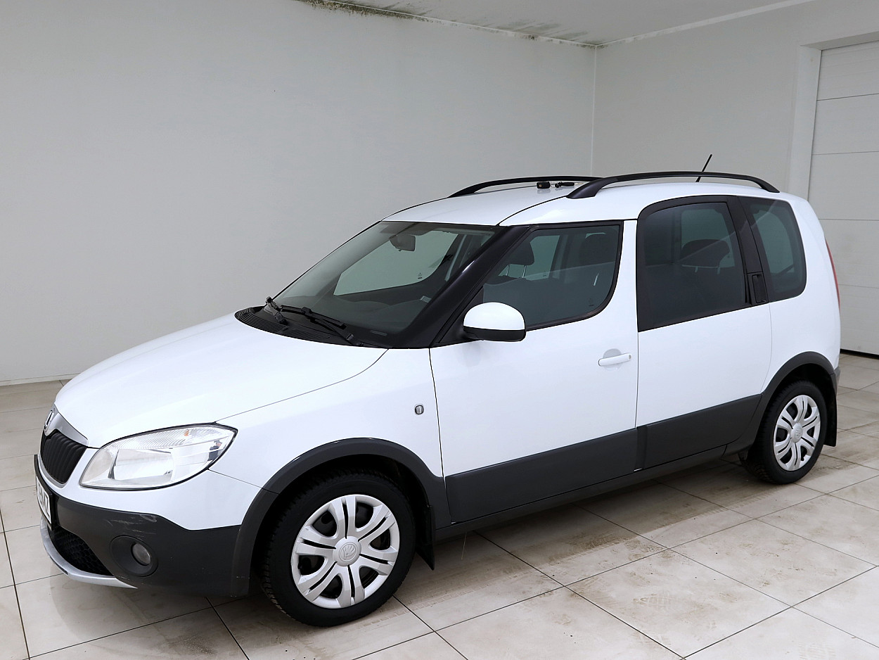 Skoda Roomster Scout Facelift 1.2 63 kW - Photo 2