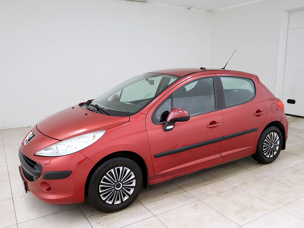 Peugeot 207 Elegance 1.4 65 kW - Photo 2