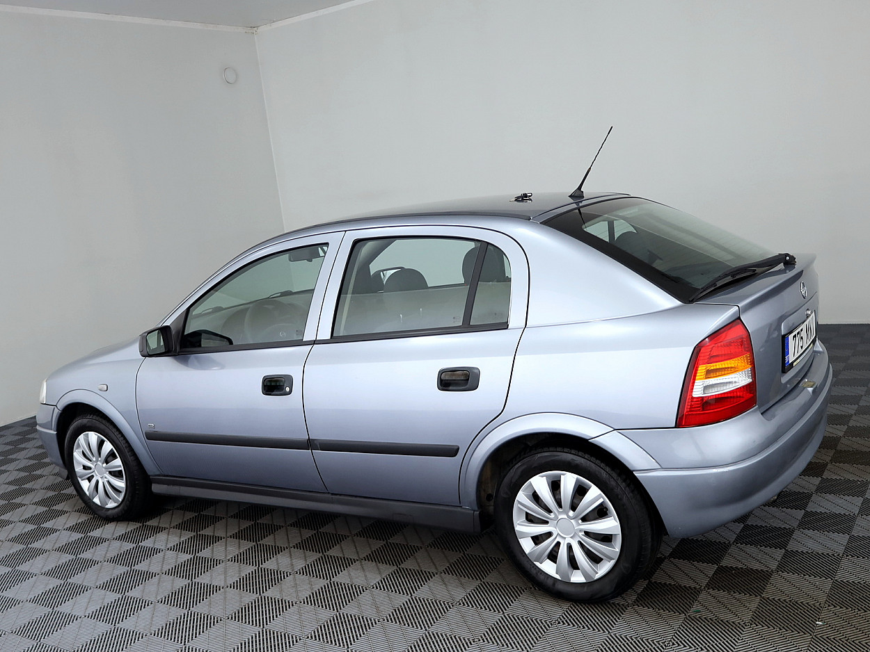 Opel Astra Elegance 1.6 76kW