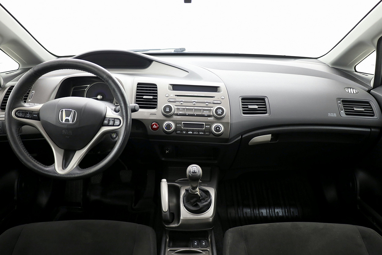 Honda Civic Elegance Facelift 1.8 103 kW - Photo 5
