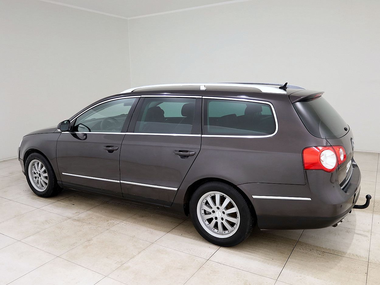 Volkswagen Passat Highline 2.0 TDI 103 kW - Photo 4