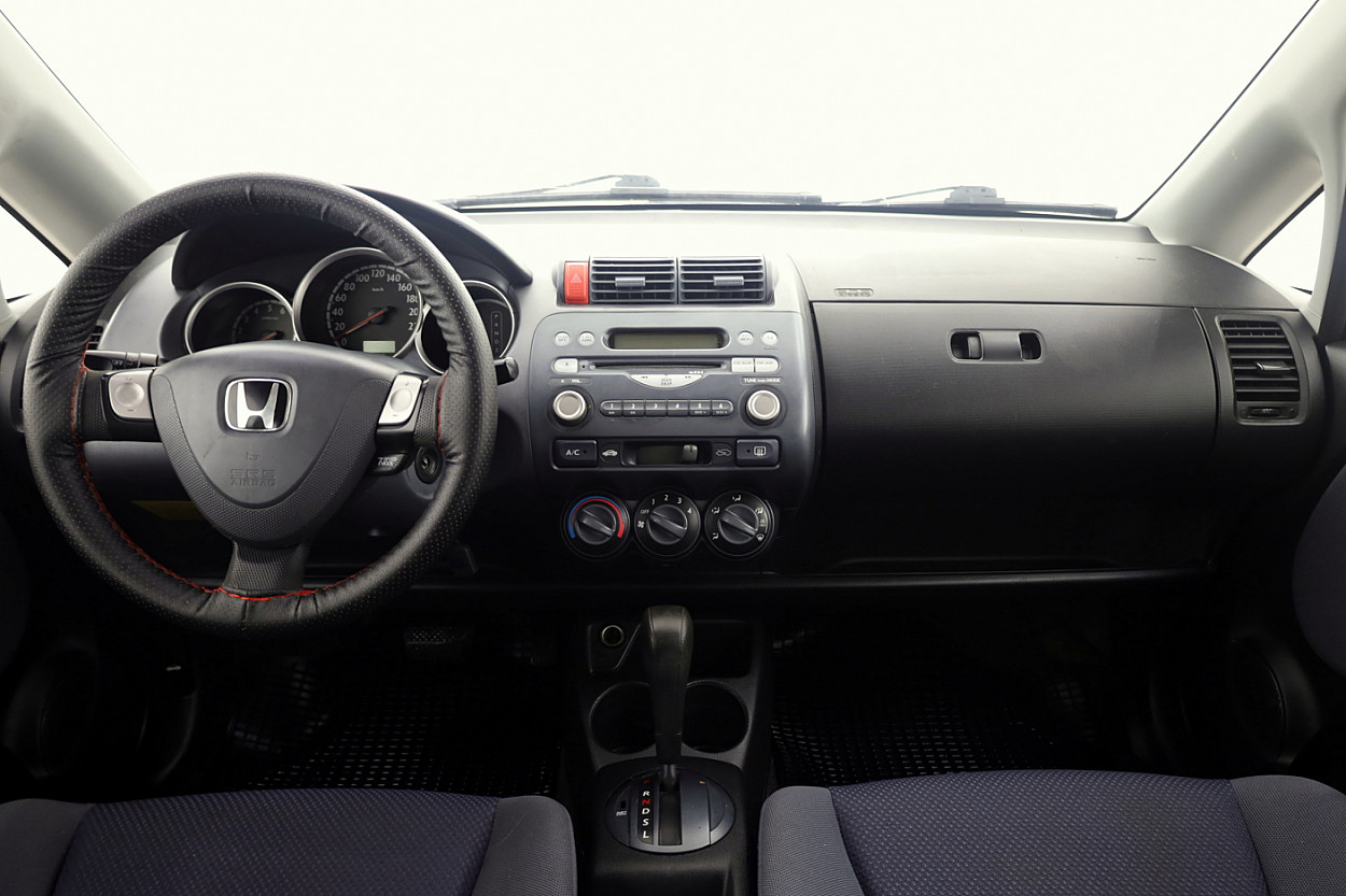 Honda Jazz Elegance ATM 1.3 61 kW - Photo 5