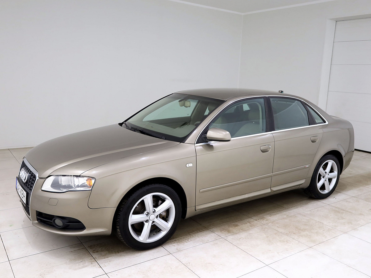 Audi A4 S-Line Facelift ATM 2.0 147 kW - Photo 2