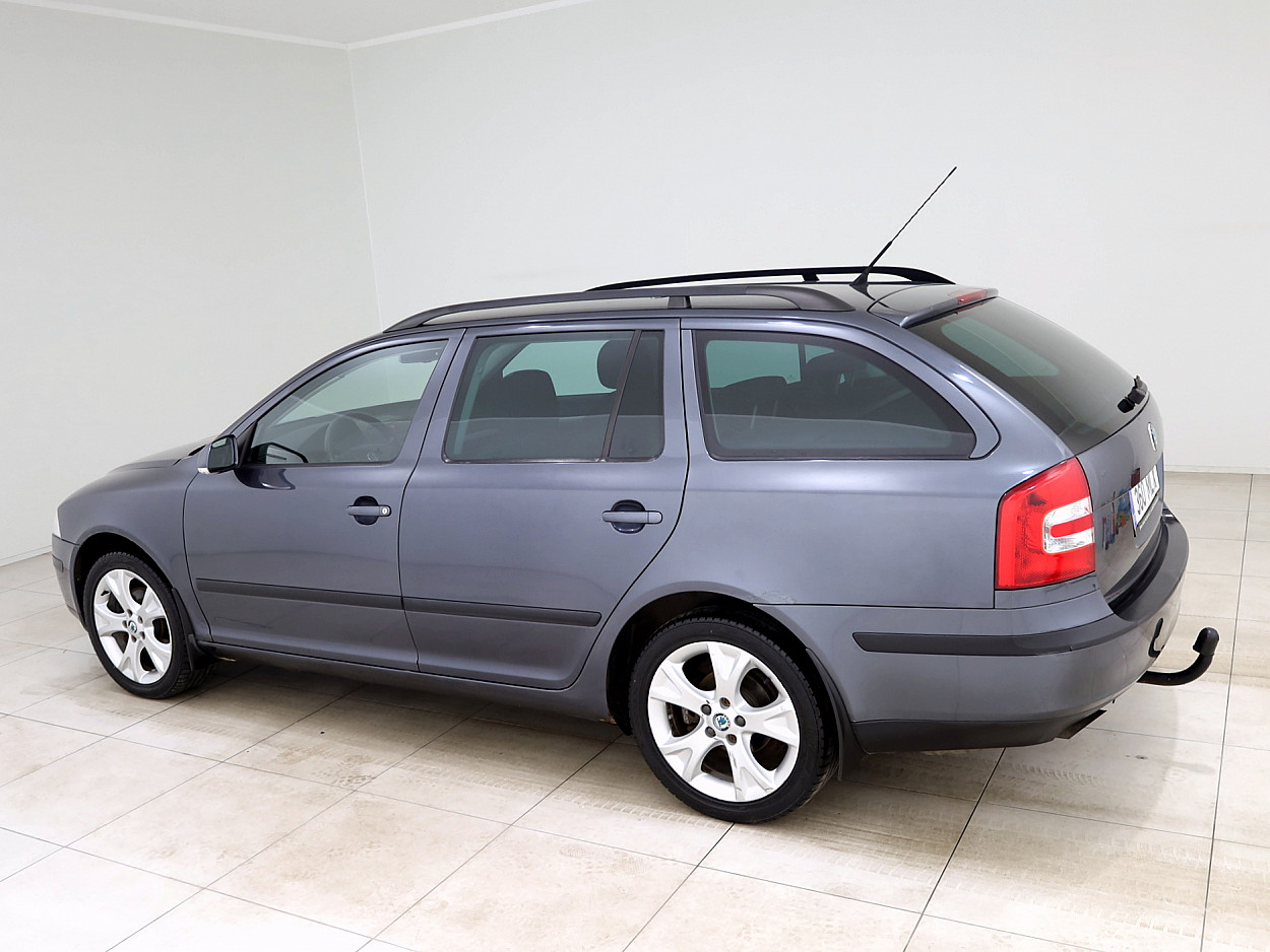 Skoda Octavia Comfortline 1.8 118 kW - Photo 4