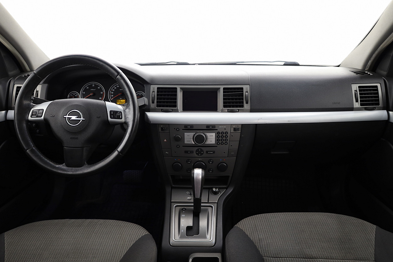 Opel Vectra Comfort ATM 3.0 CDTi 130 kW - Photo 5