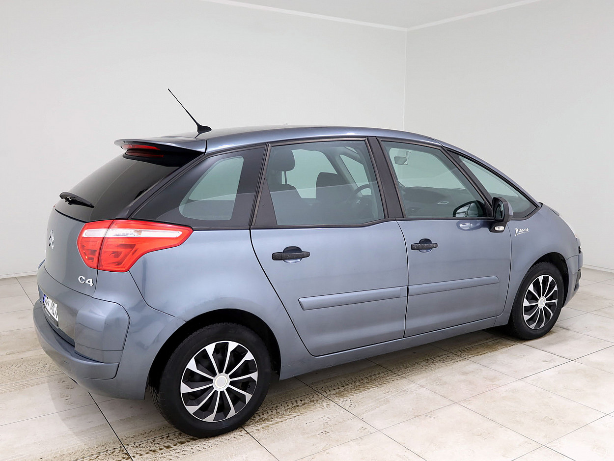 Citroen C4 Picasso Elegance 1.7 92 kW - Photo 3