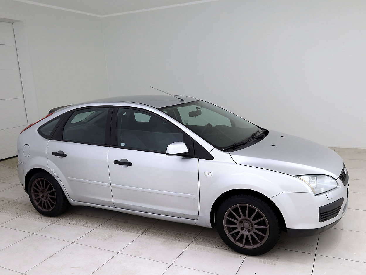 Ford Focus Trend 1.6 85 kW - Photo 1