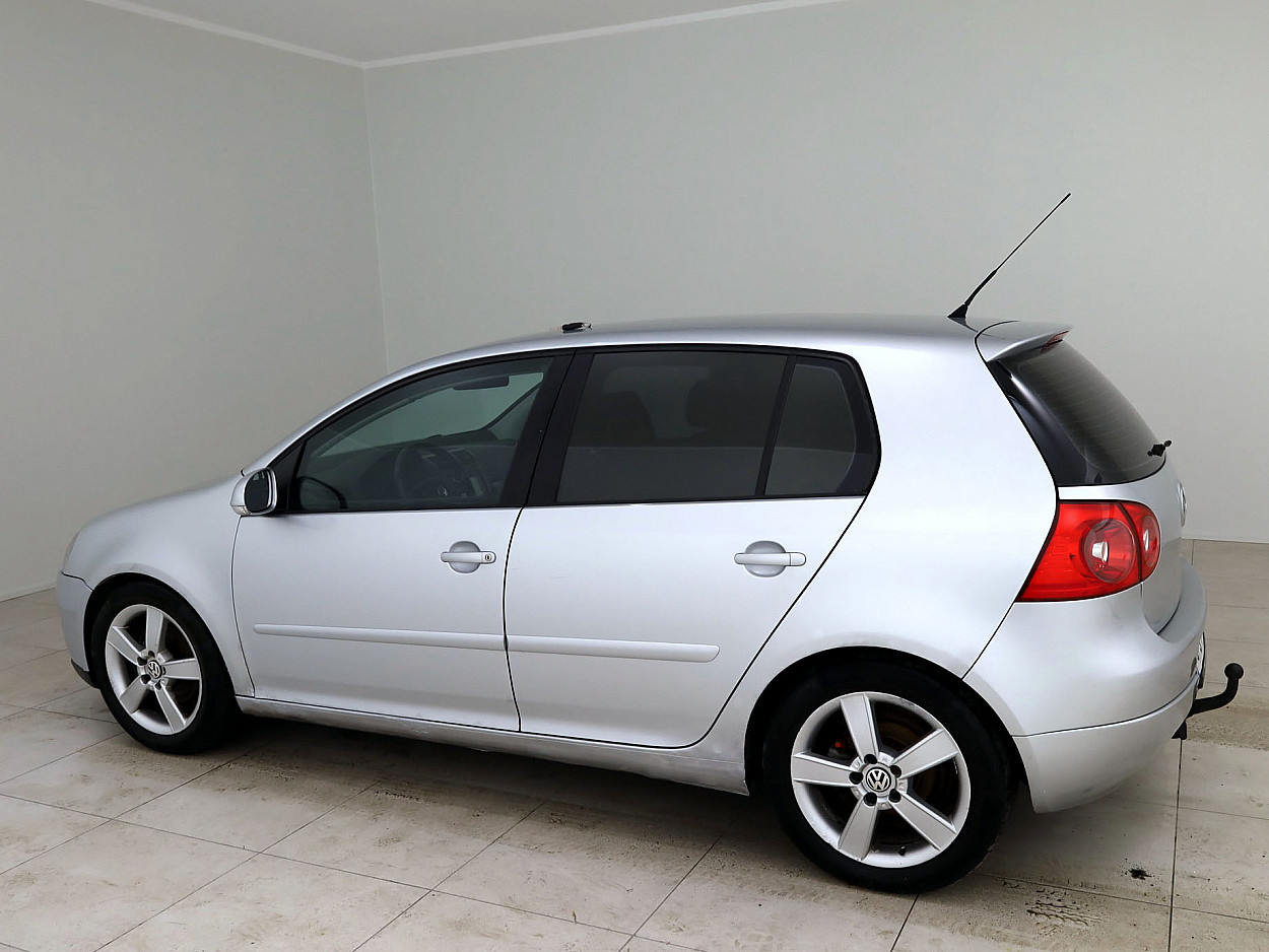 Volkswagen Golf GTI 2.0 TDI 103 kW - Photo 4