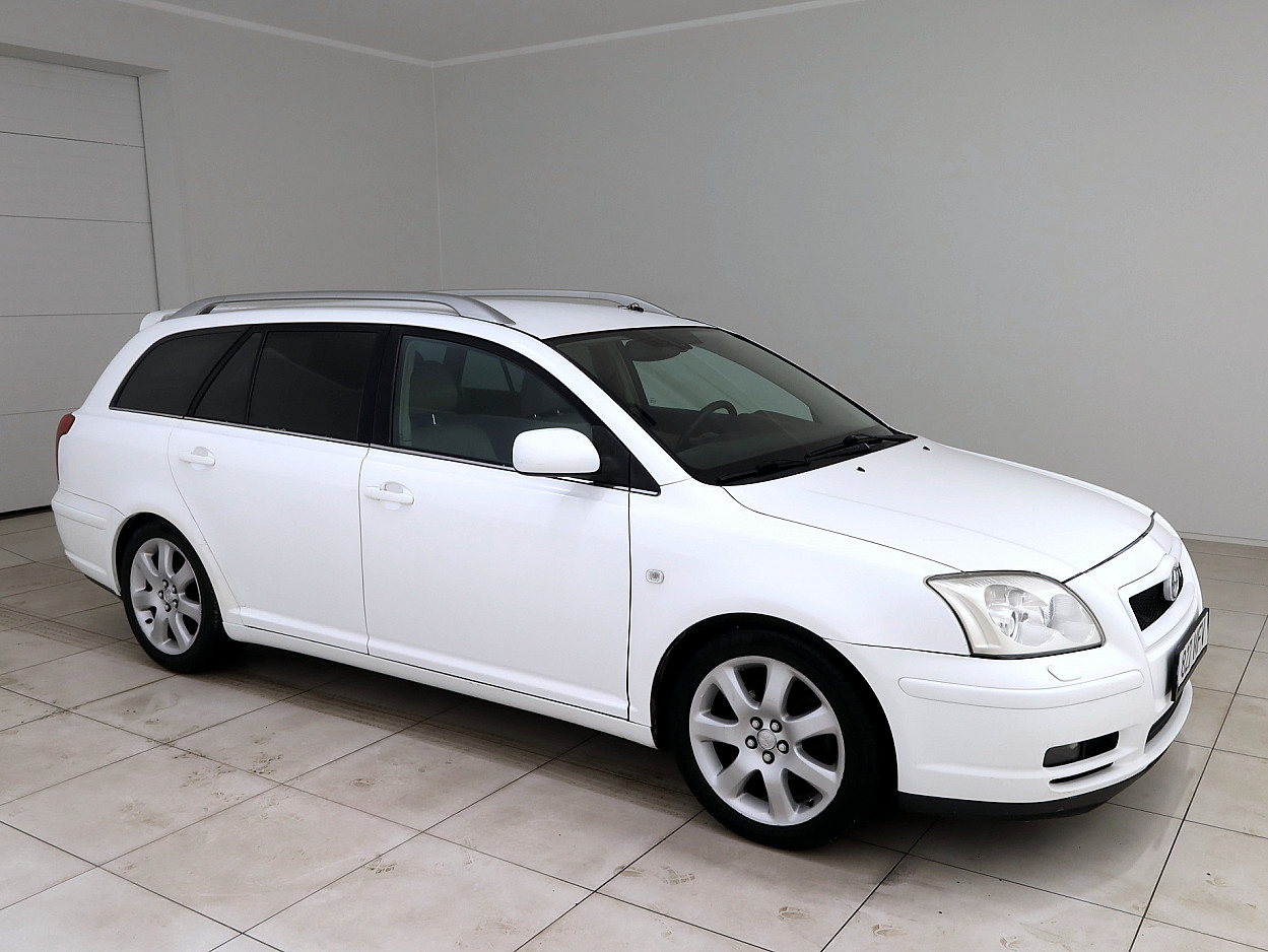 Toyota Avensis Luxury ATM 2.4 120 kW - Photo 1