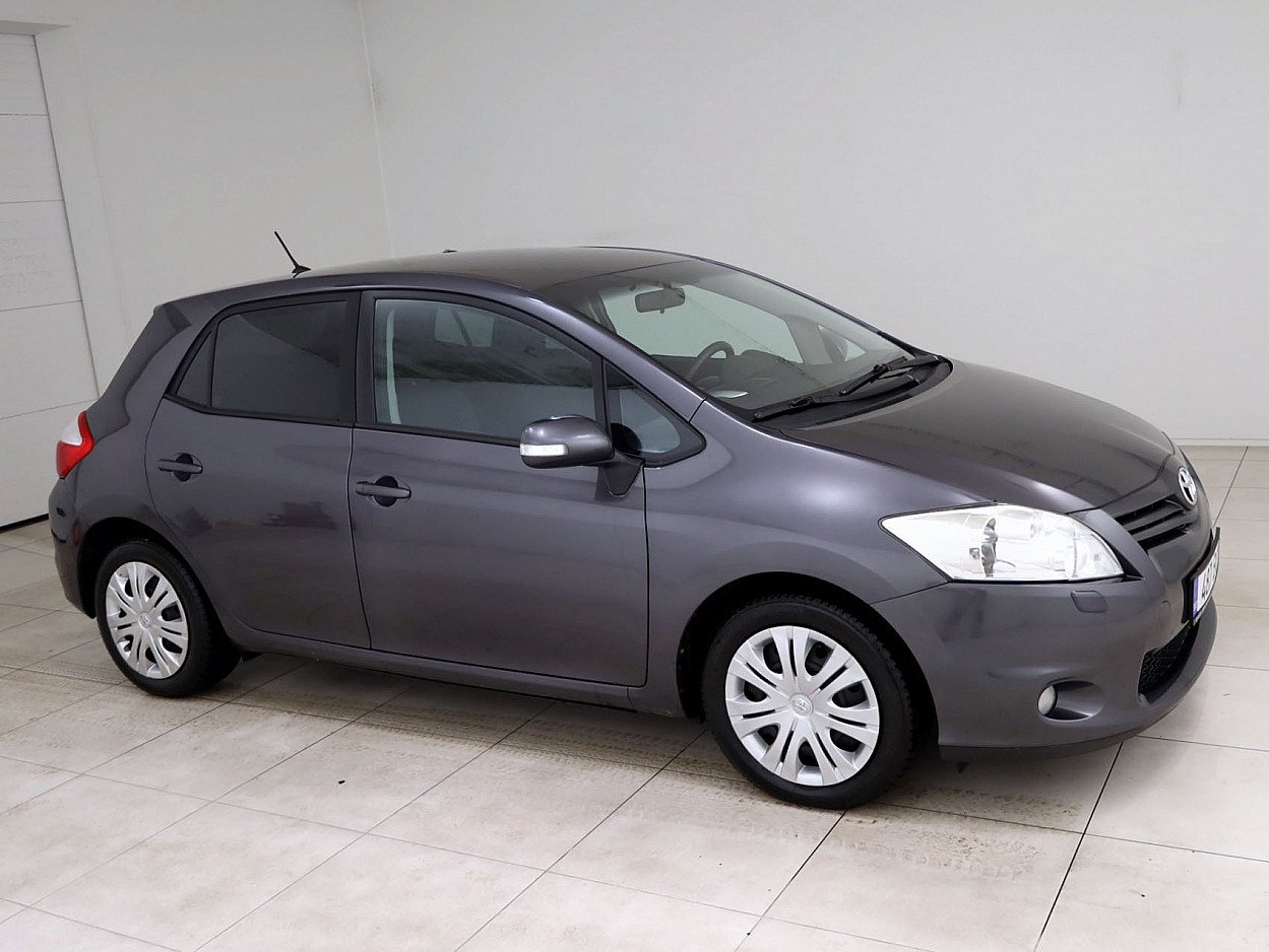 Toyota Auris Linea Sol Facelift 1.6 97 kW - Photo 1