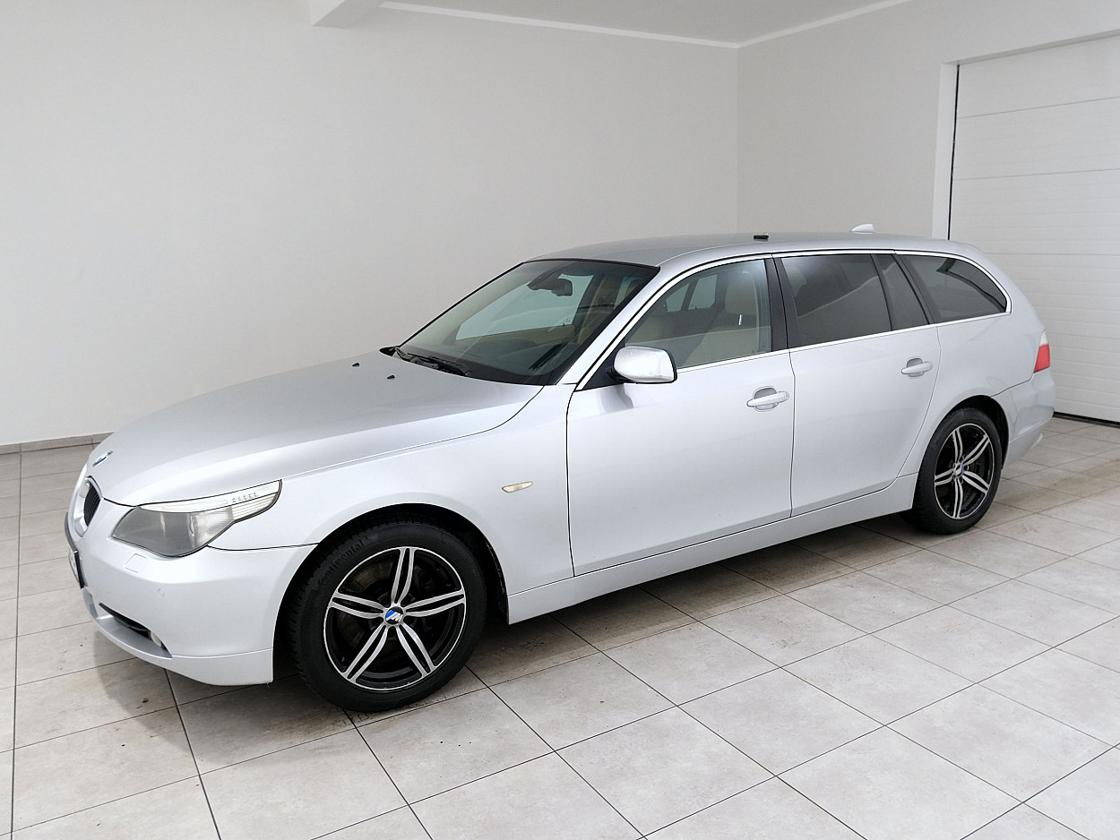 BMW 530 xDrive Executive ATM 3.0 XD 170 kW - Photo 2