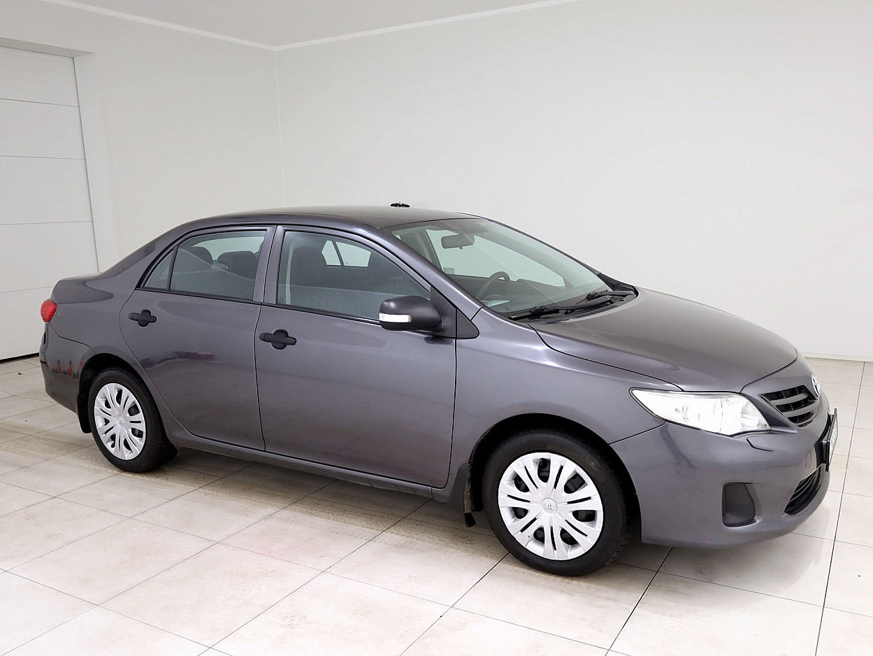 Toyota Corolla Linea Sol Facelift LPG 1.6 97 kW - Photo 1