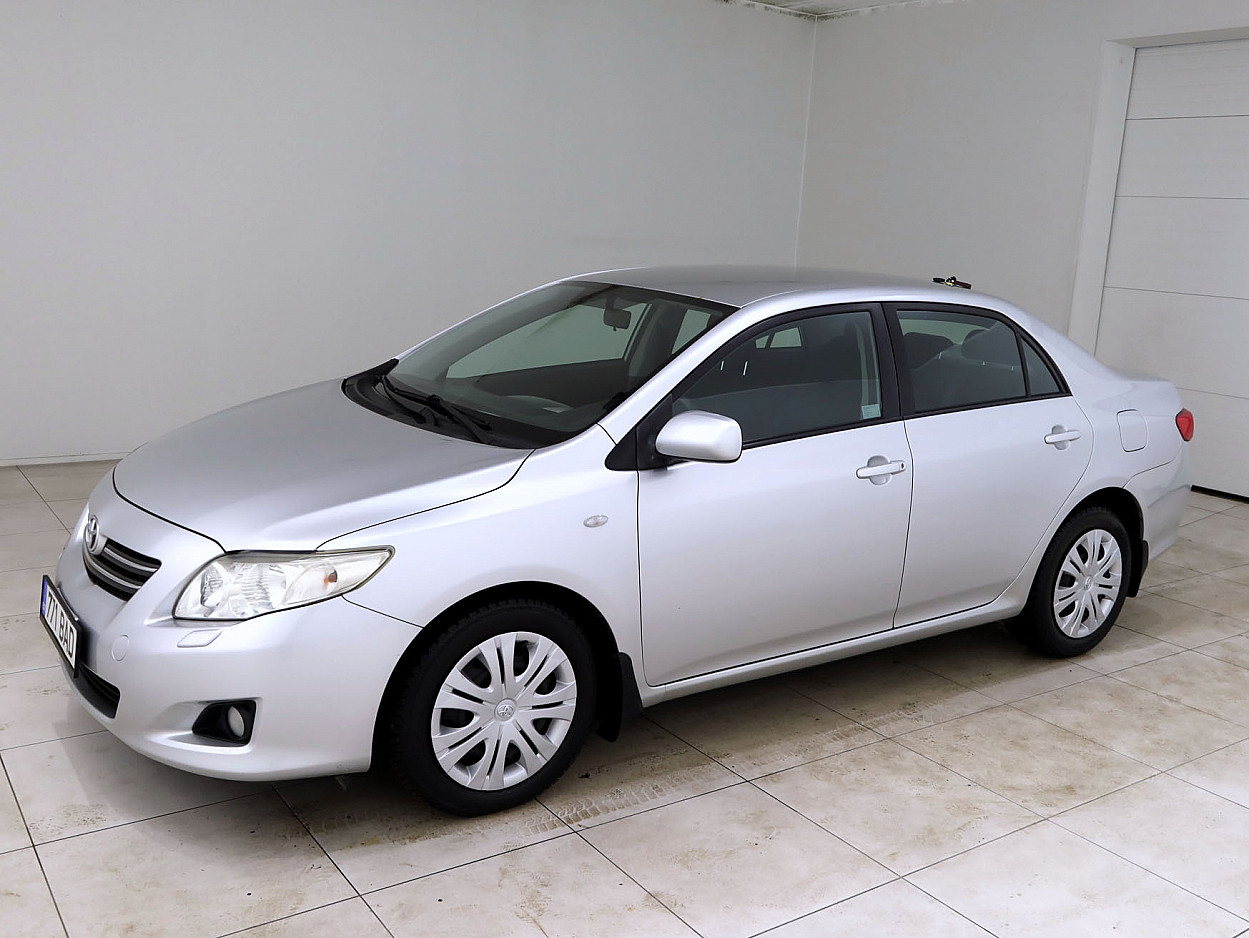 Toyota Corolla Linea Sol ATM 1.6 91 kW - Photo 2