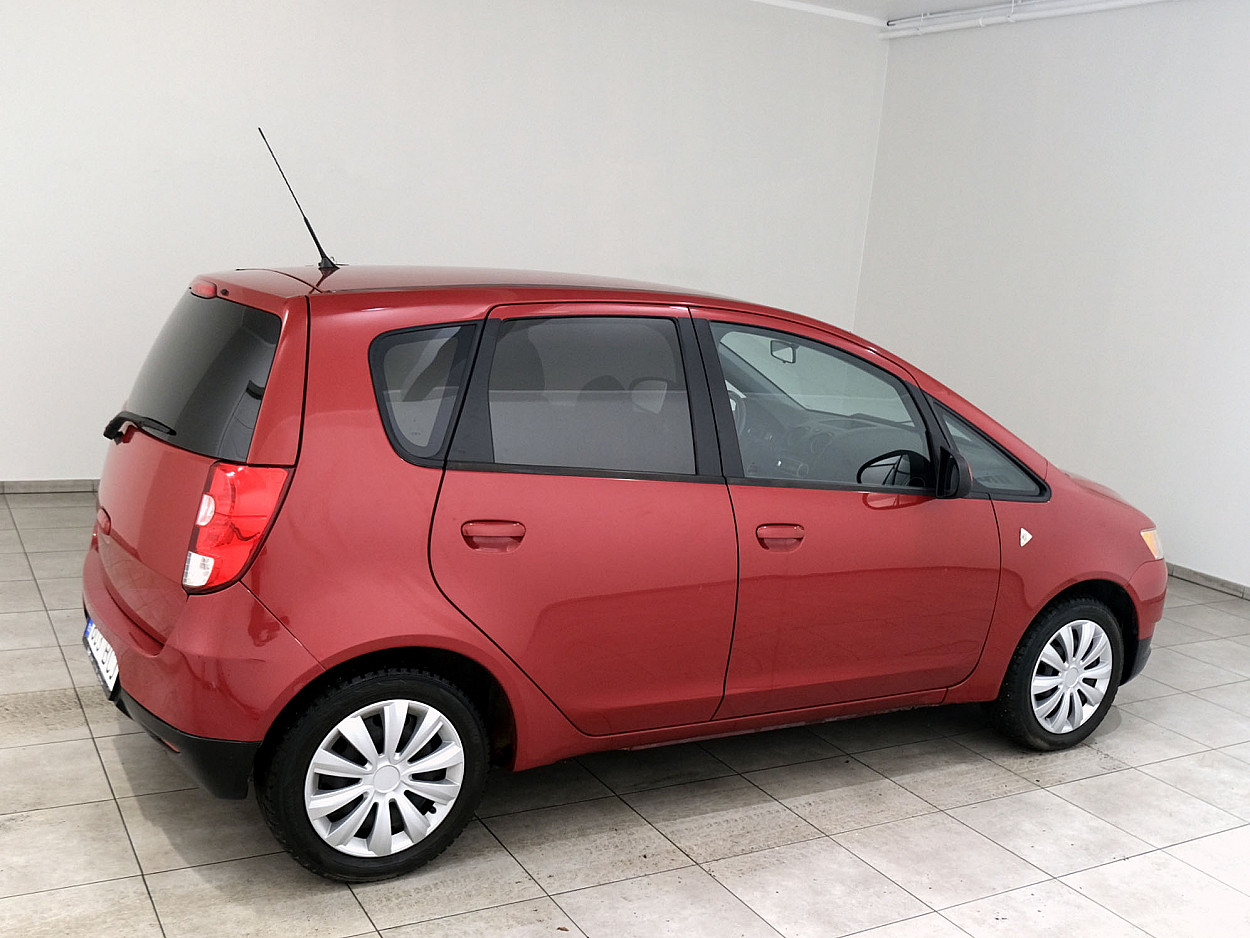 Mitsubishi Colt Facelift 1.3 70 kW - Photo 3