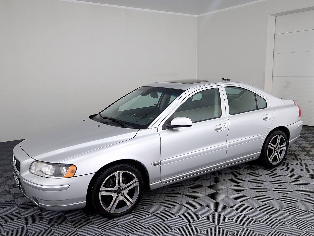 Volvo S60 Summum Facelift ATM 2.0 132kW
