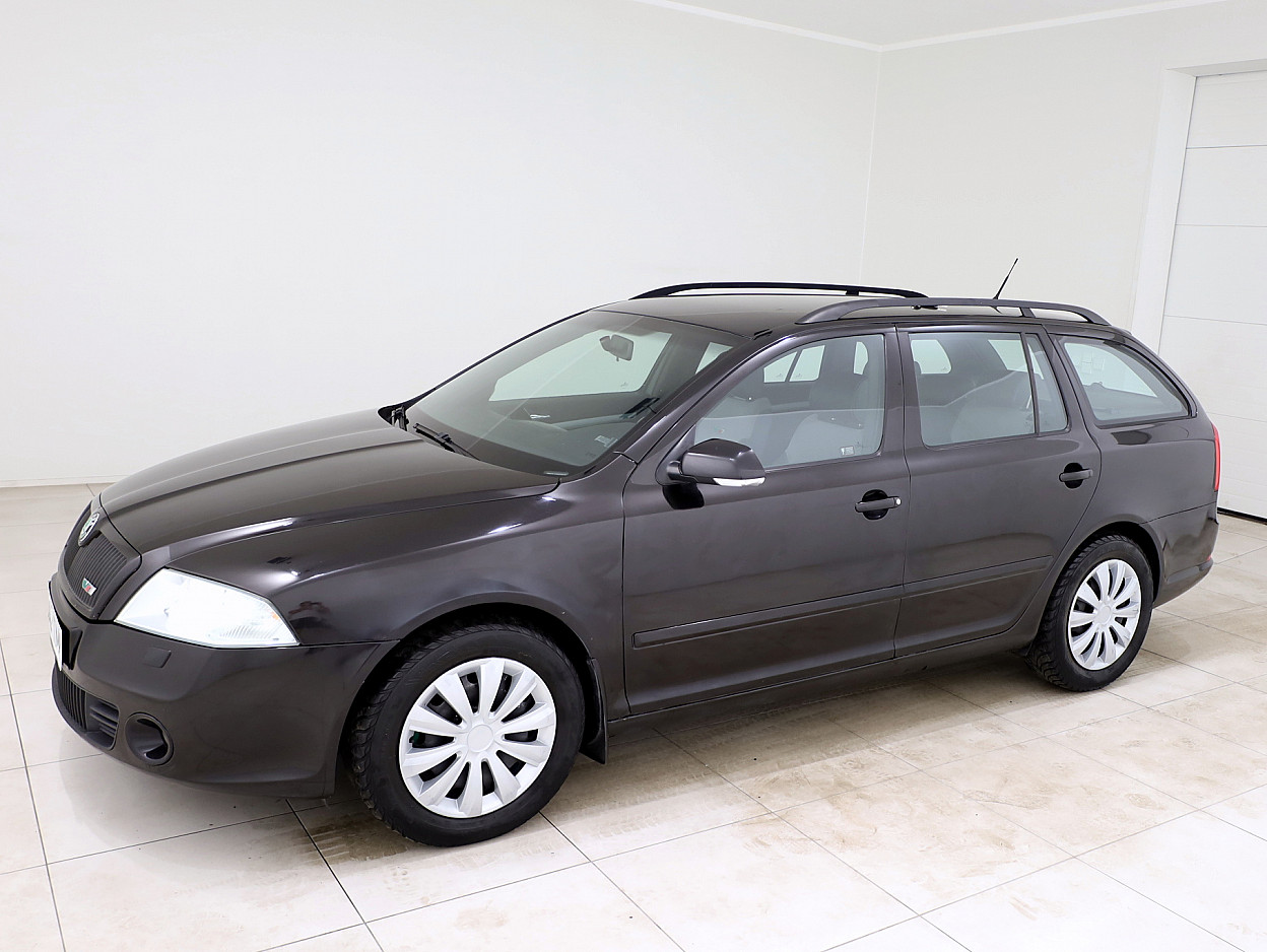 Skoda Octavia VRS 2.0 147 kW - Photo 2