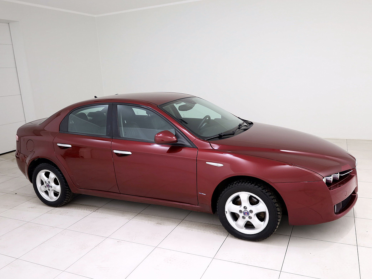 Alfa Romeo 159 Luxury 2.2 136 kW - Photo 1