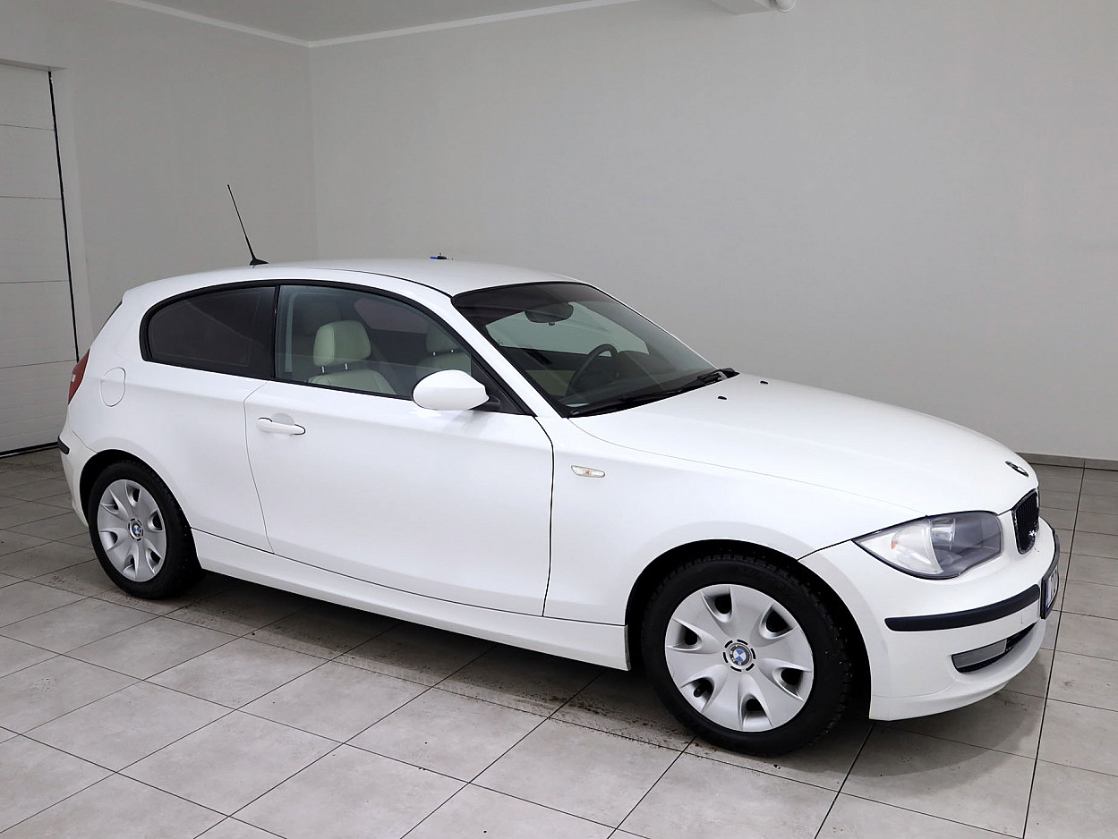 BMW 116 Sportpakett Facelift 2.0 90 kW - Photo 1