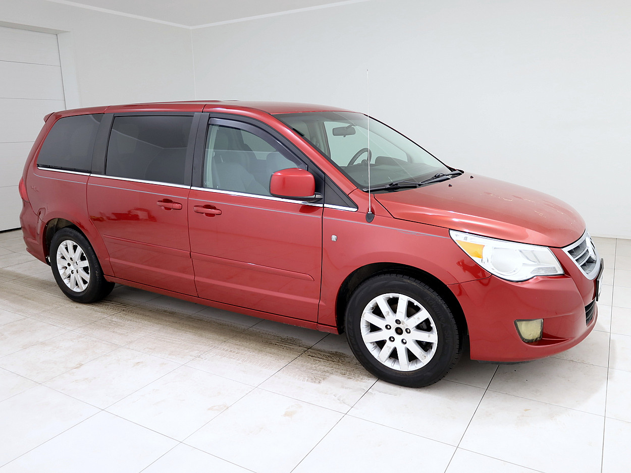 Volkswagen Routan 3.8 142 kW - Photo 1