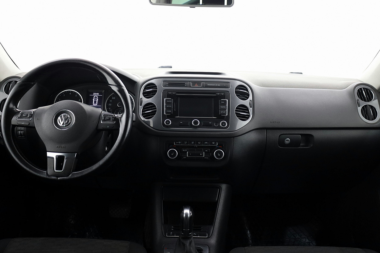 Volkswagen Tiguan 4Motion Facelift ATM 2.0 132 kW - Photo 5