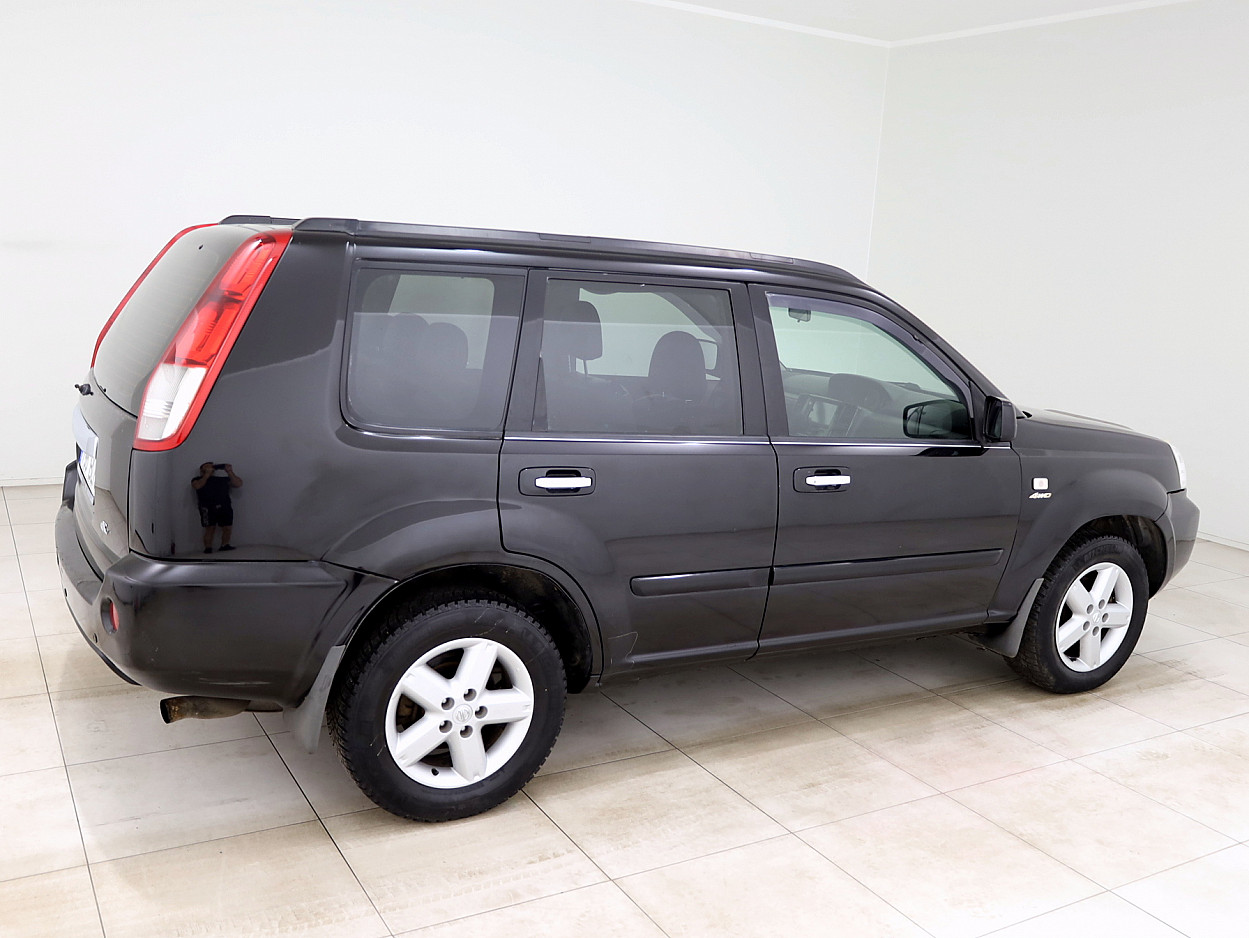 Nissan X-Trail Luxury 4x4 Facelift 2.2 dCi 100 kW - Photo 3