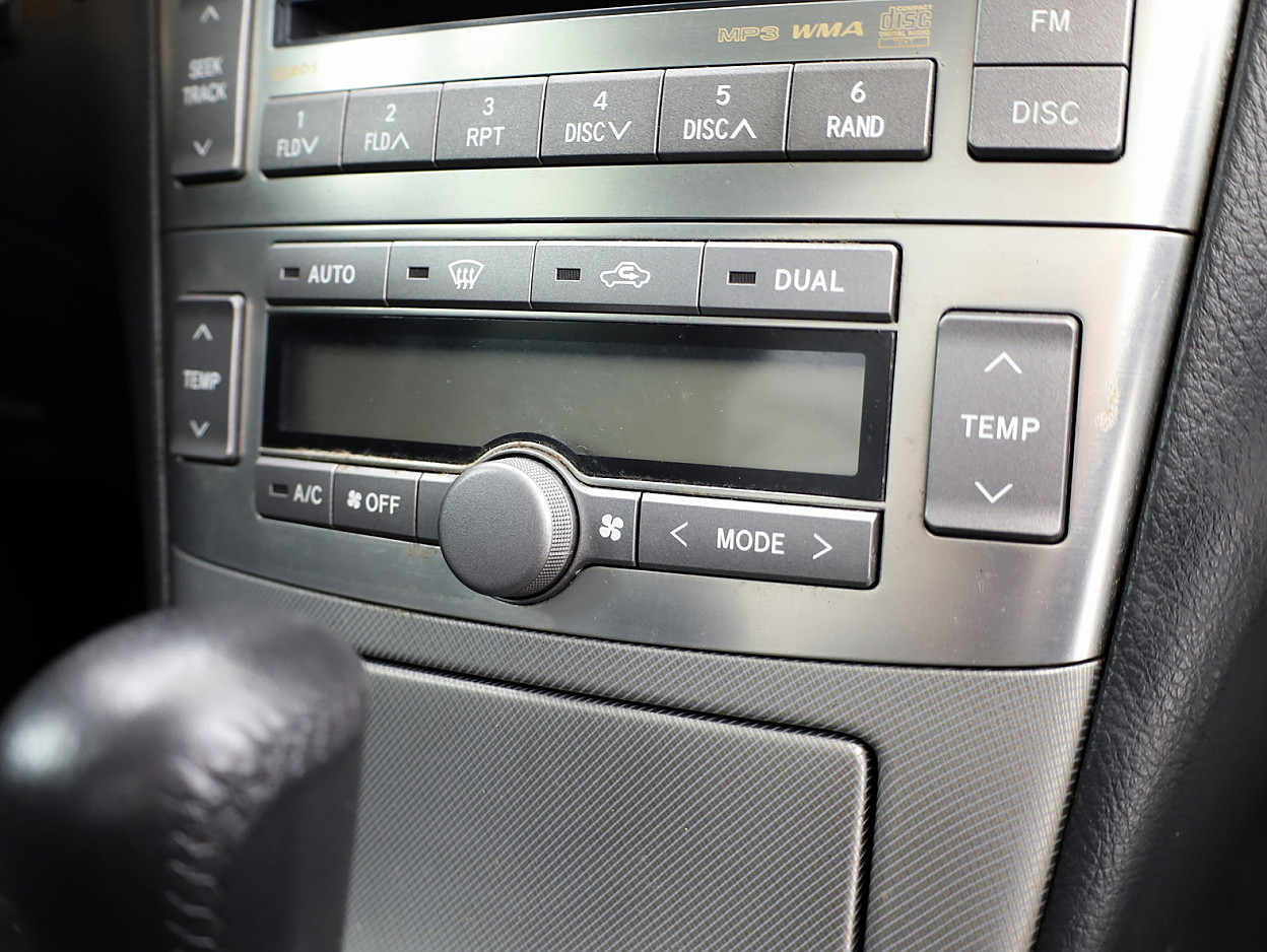 Toyota Avensis Linea Sol Facelift ATM 2.0 108 kW - Photo 8