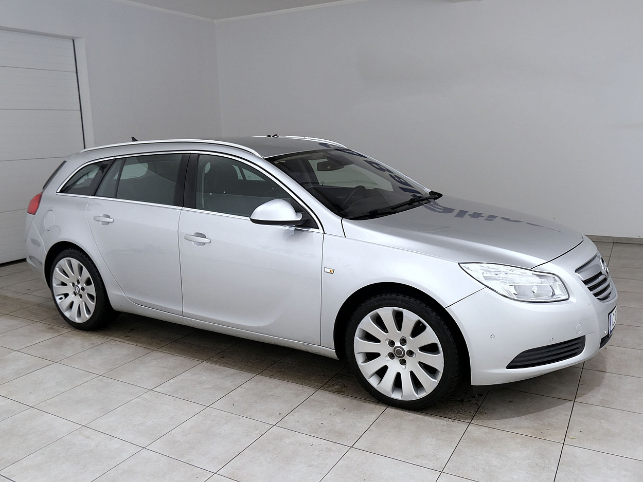 Opel Insignia Cosmo ATM 2.0 CDTi 96 kW - Photo 1