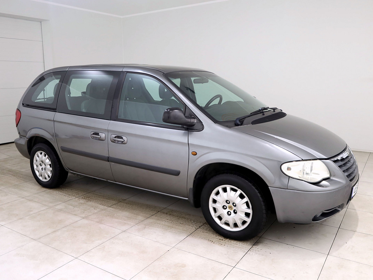 Chrysler Voyager Comfort ATM 2.8 CRD 110 kW - Photo 1