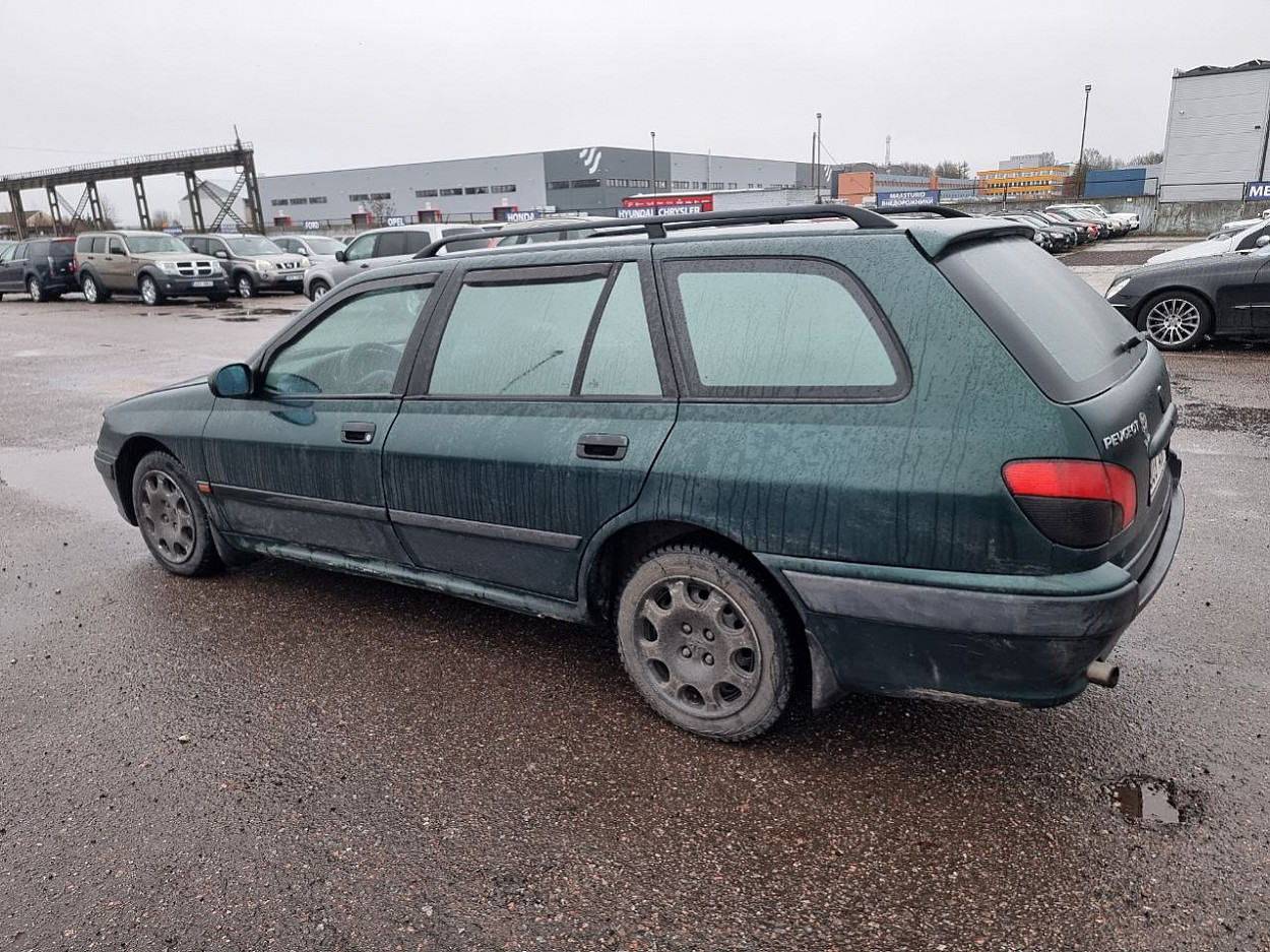 Peugeot 406 Elegance ATM 2.0 97 kW - Photo 4