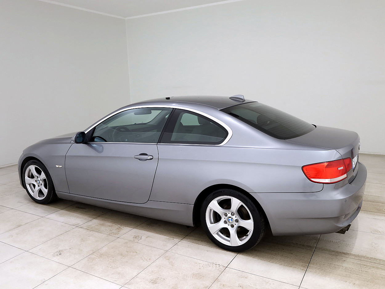 BMW 325 Coupe Executive ATM 2.5 160 kW - Photo 4