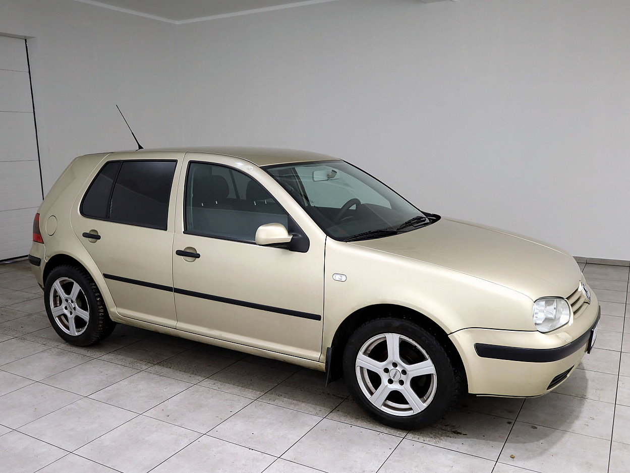 Volkswagen Golf Comfortline ATM 1.6 75 kW - Photo 1