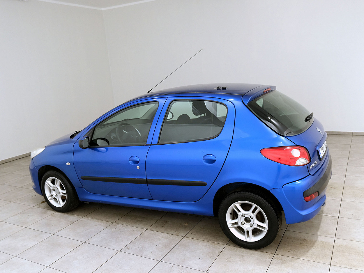 Peugeot 206 Plus Elegance 1.4 55 kW - Photo 4