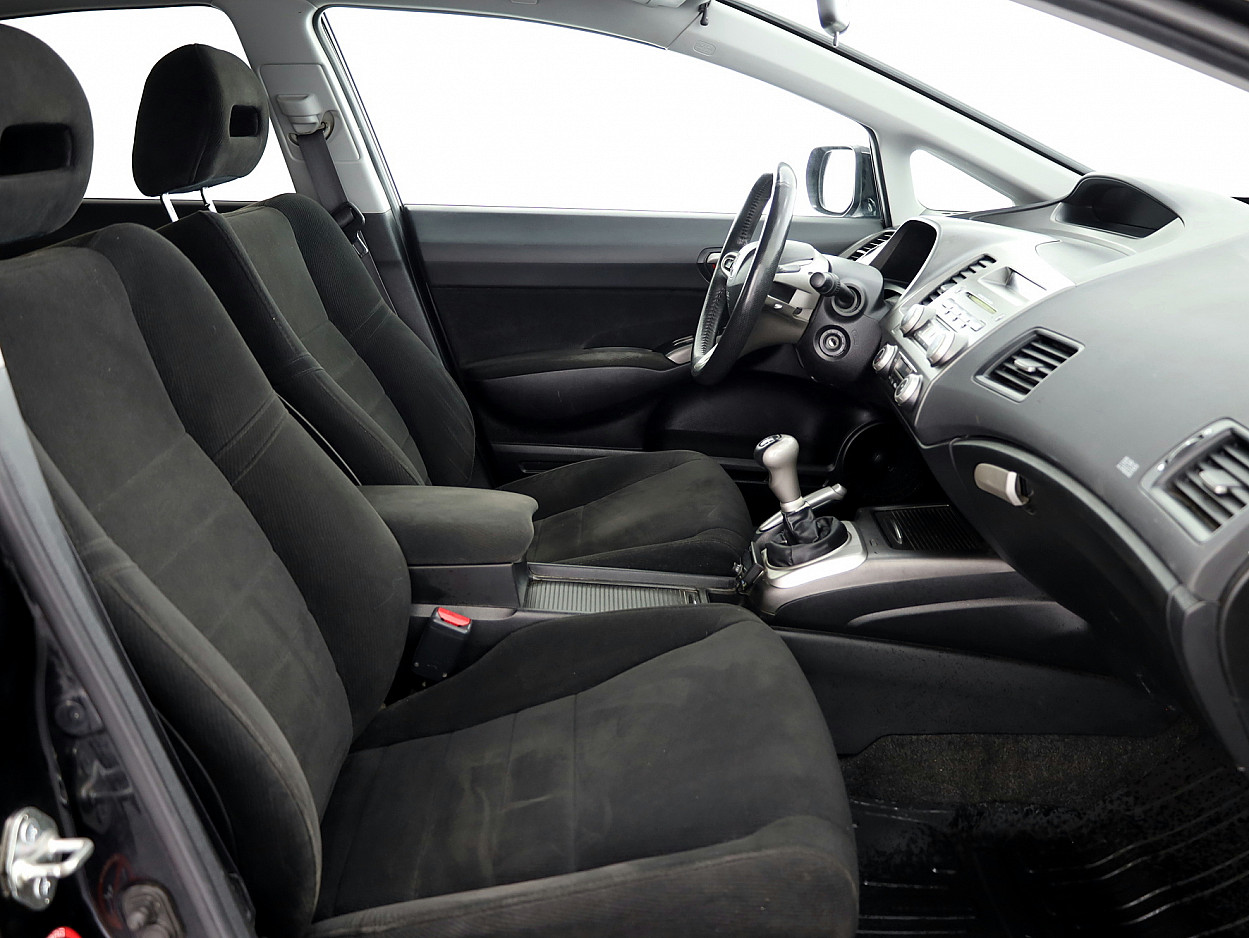 Honda Civic Elegance Facelift 1.8 103kW
