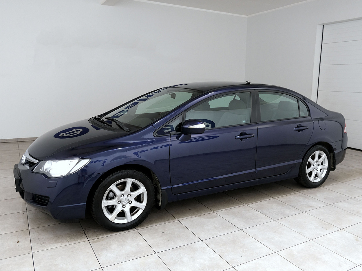 Honda Civic Facelift 1.8 103 kW - Photo 2