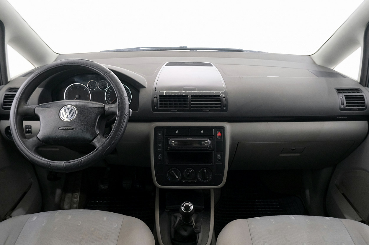 Volkswagen Sharan Comfortline Facelift 1.9 TDI 66 kW - Photo 5
