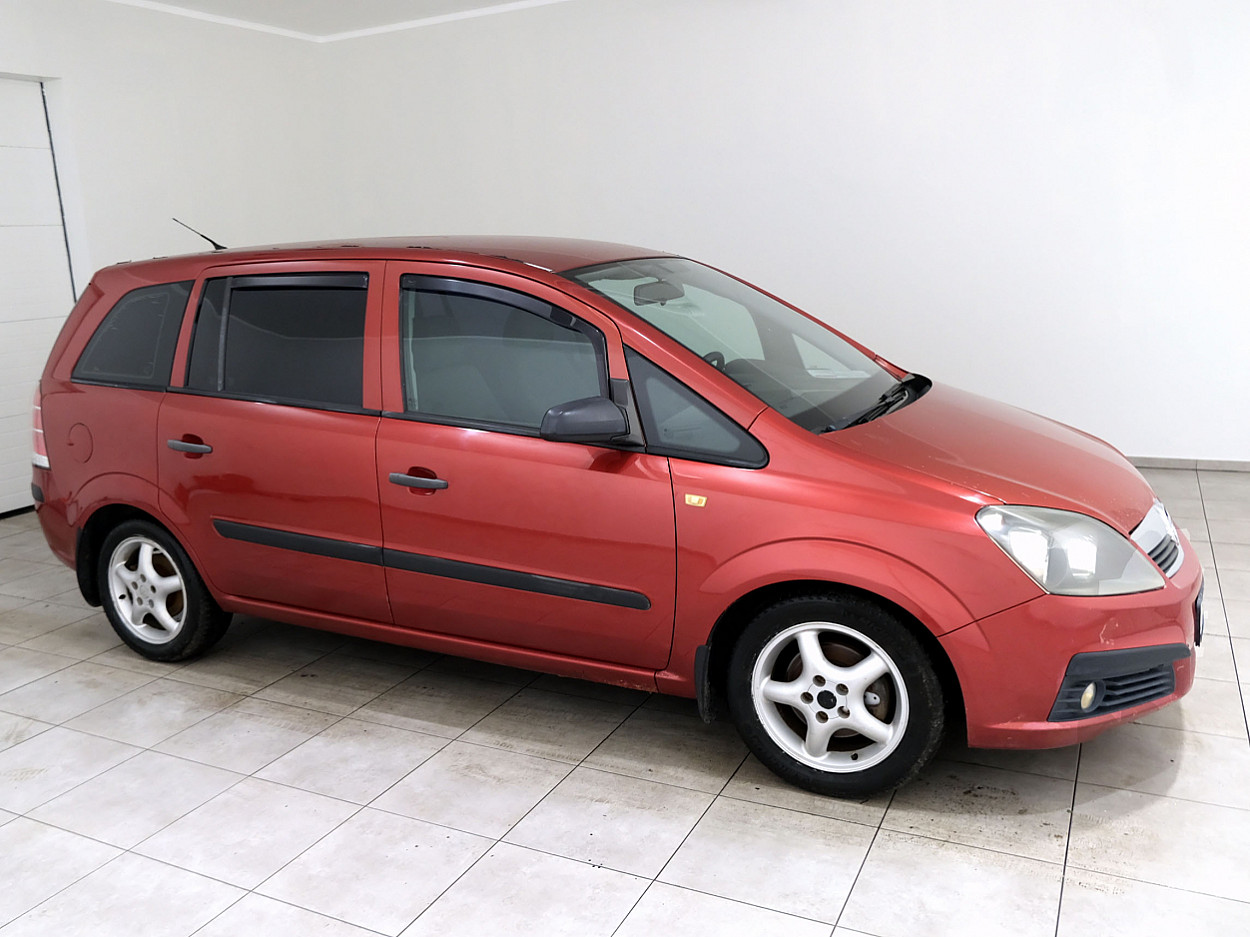 Opel Zafira Elegance 1.8 103 kW - Photo 1