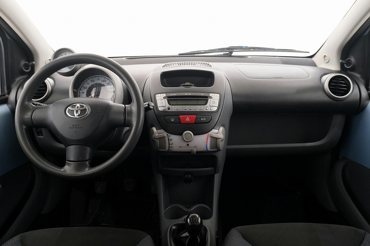 Toyota Aygo Linea Sol A-C 1.0 50 kW - Photo 5