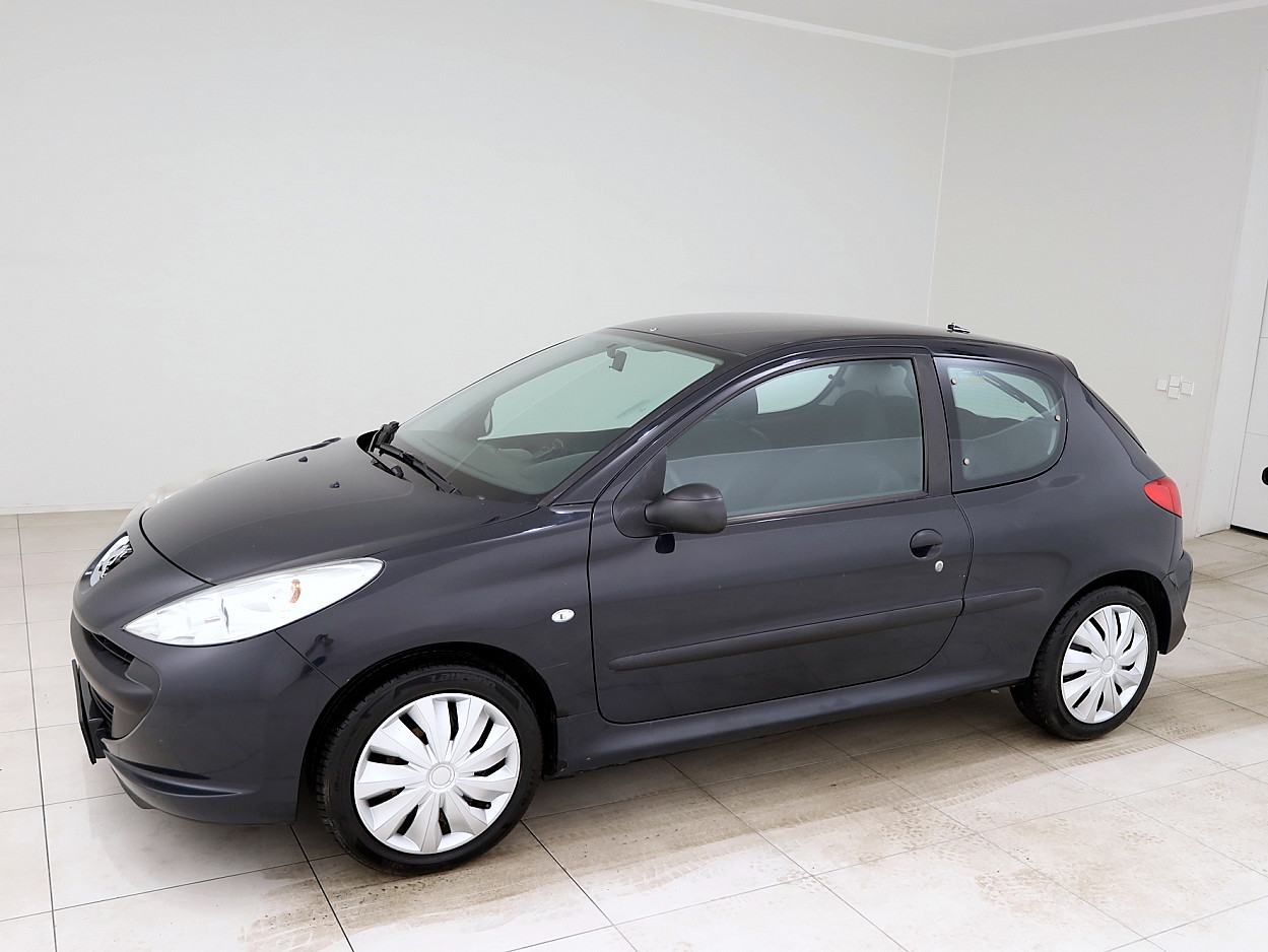 Peugeot 206 + Facelift 1.4 54 kW - Photo 2