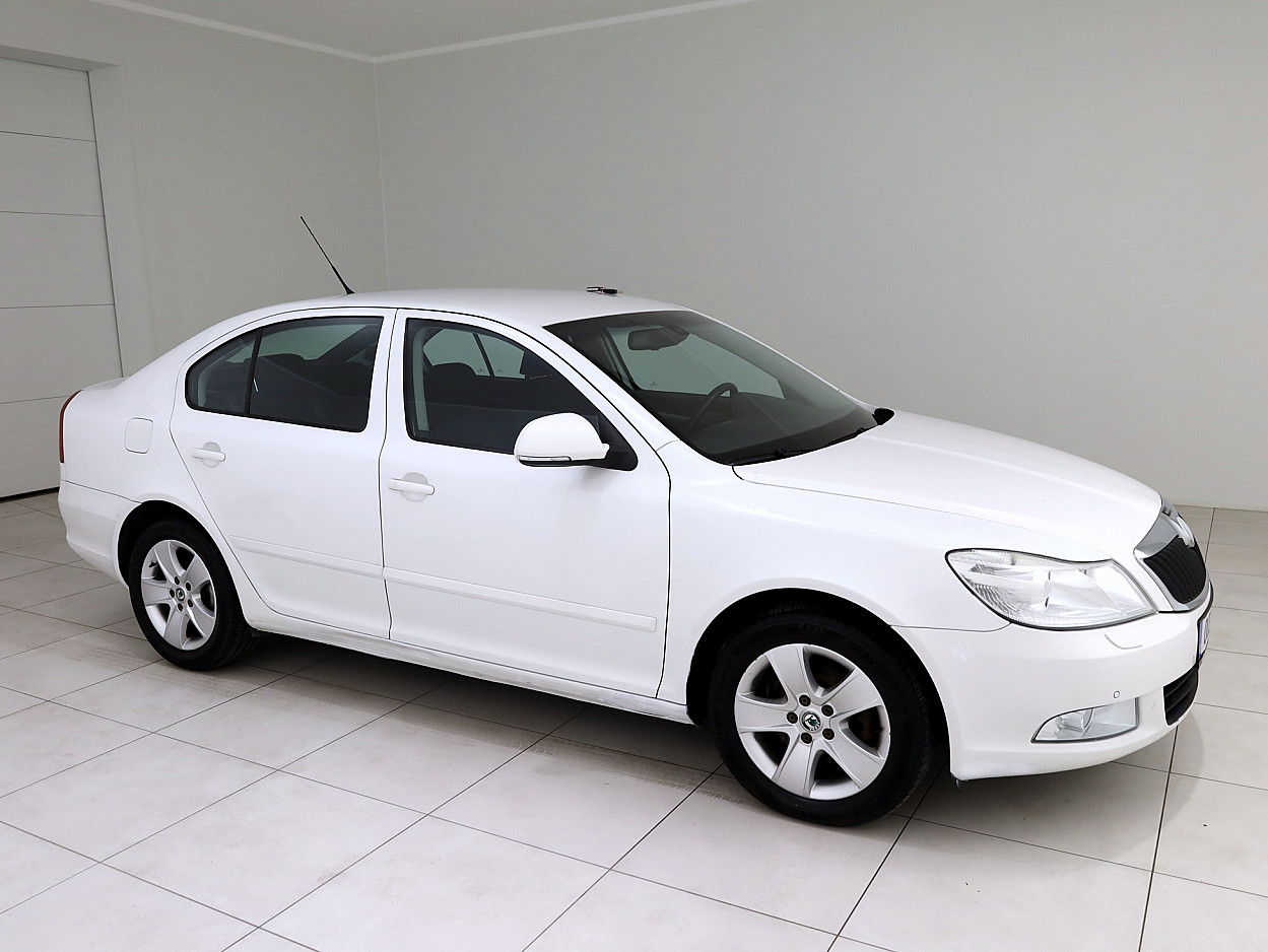 Skoda Octavia Comfortline Facelift 1.8 118 kW - Photo 1