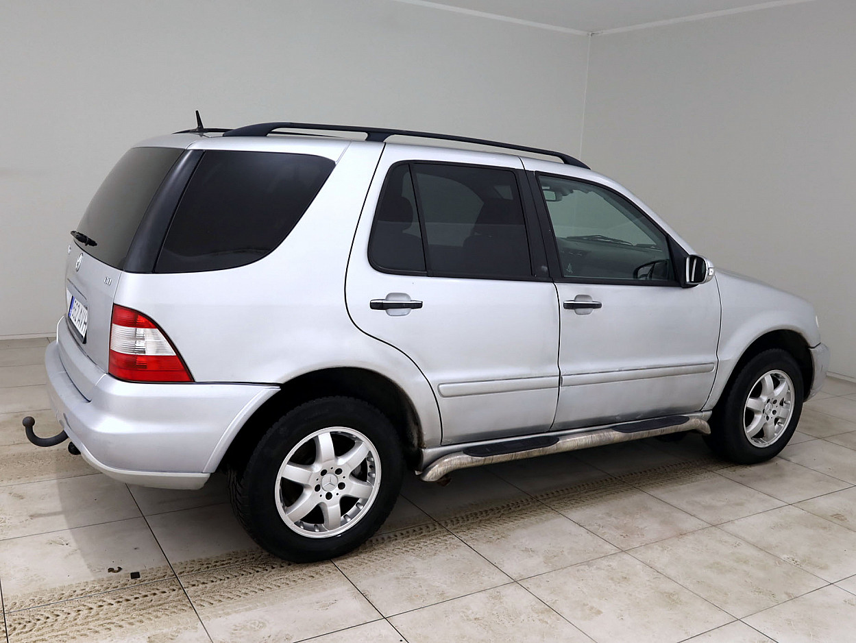 Mercedes-Benz ML 400 Luxury Facelift ATM 4.0 TDI 184 kW - Photo 3