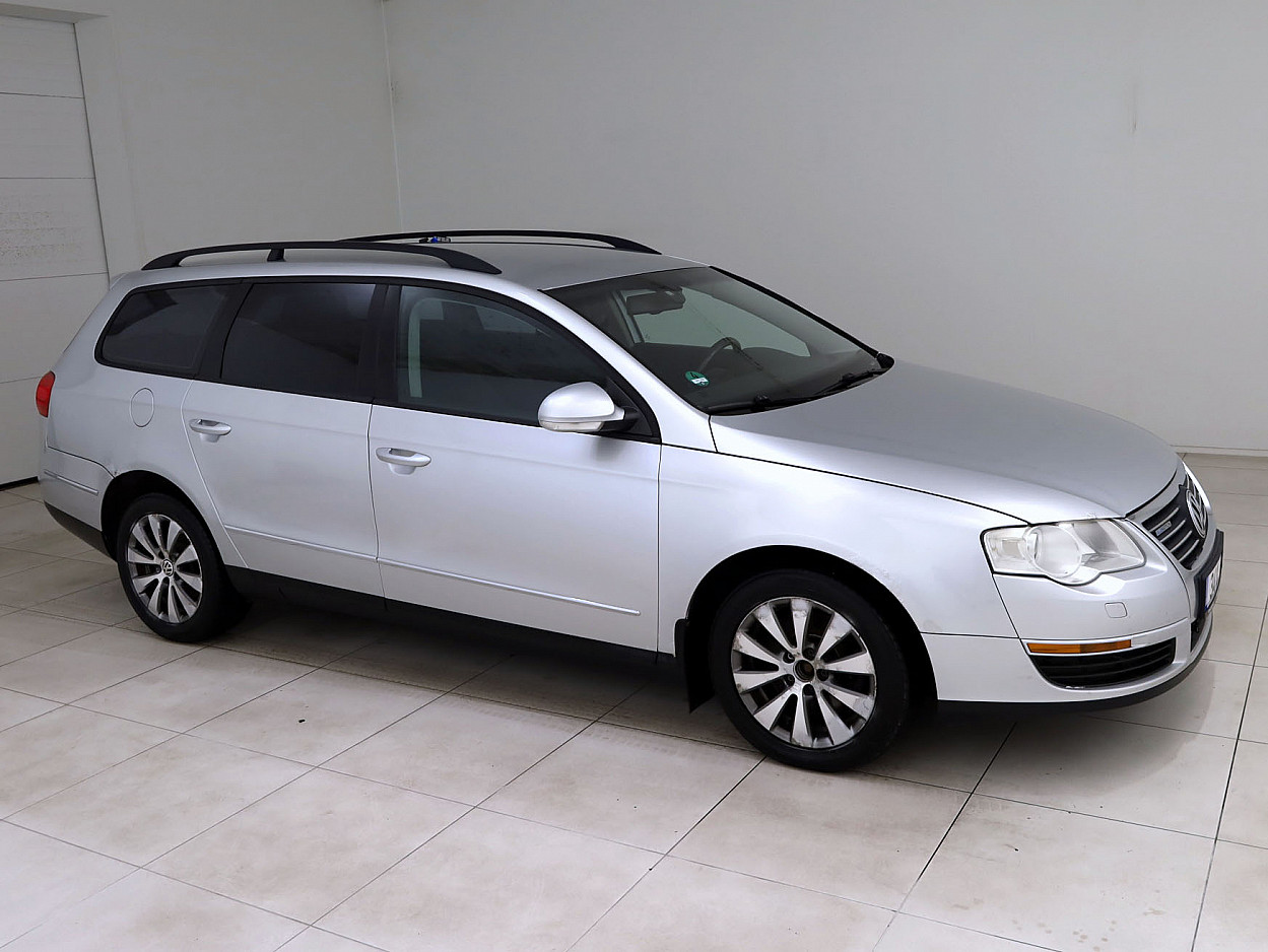 Volkswagen Passat Variant Facelift 1.9 TDI 77 kW - Photo 1