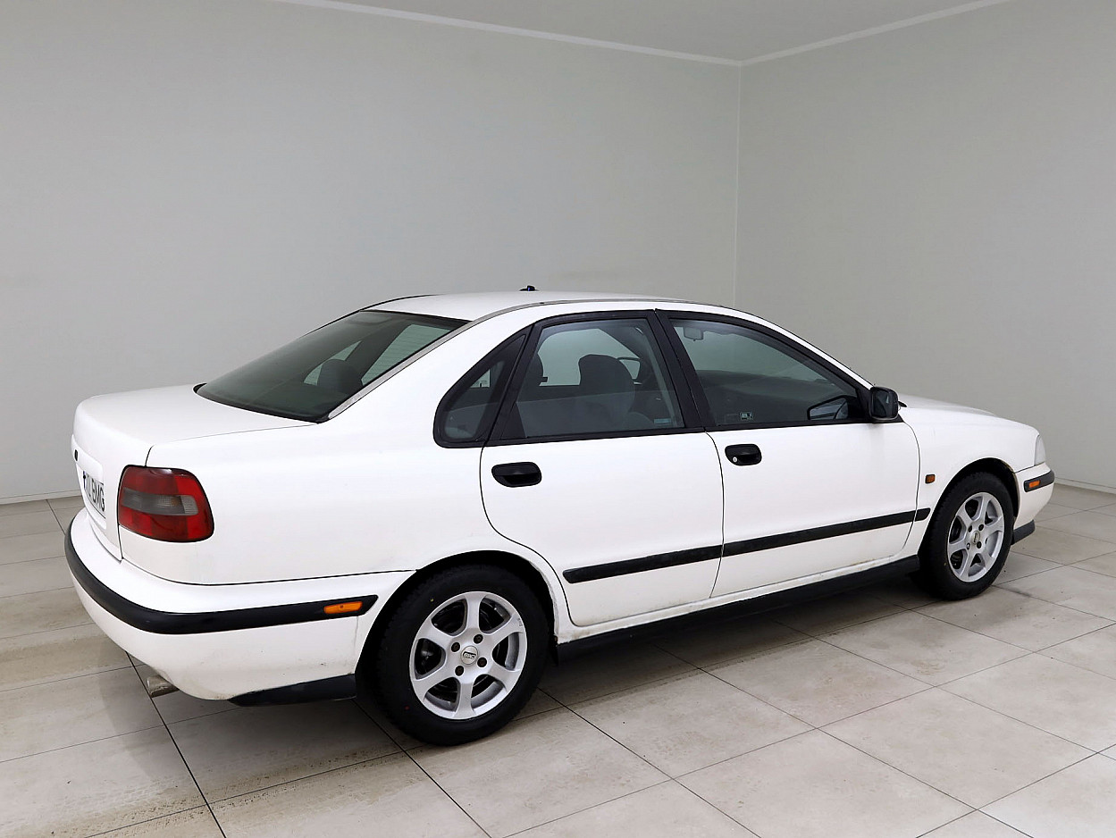 Volvo S40 Comfort 1.9 100 kW - Photo 3