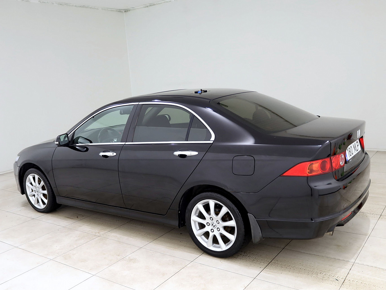 Honda Accord Elegance Facelift ATM 2.4 140 kW - Photo 4