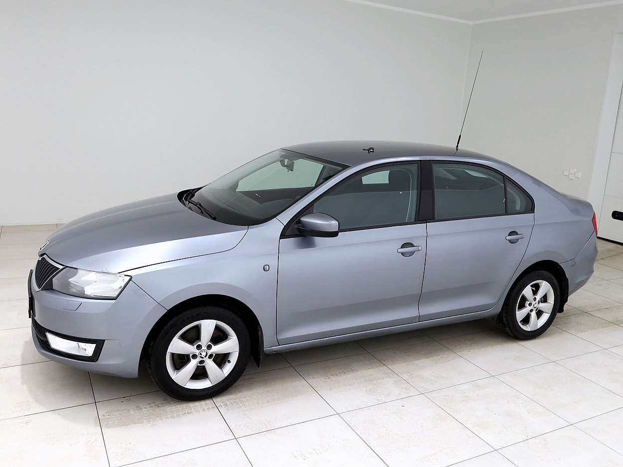 Skoda Rapid Comfortline 1.2 77 kW - Photo 2