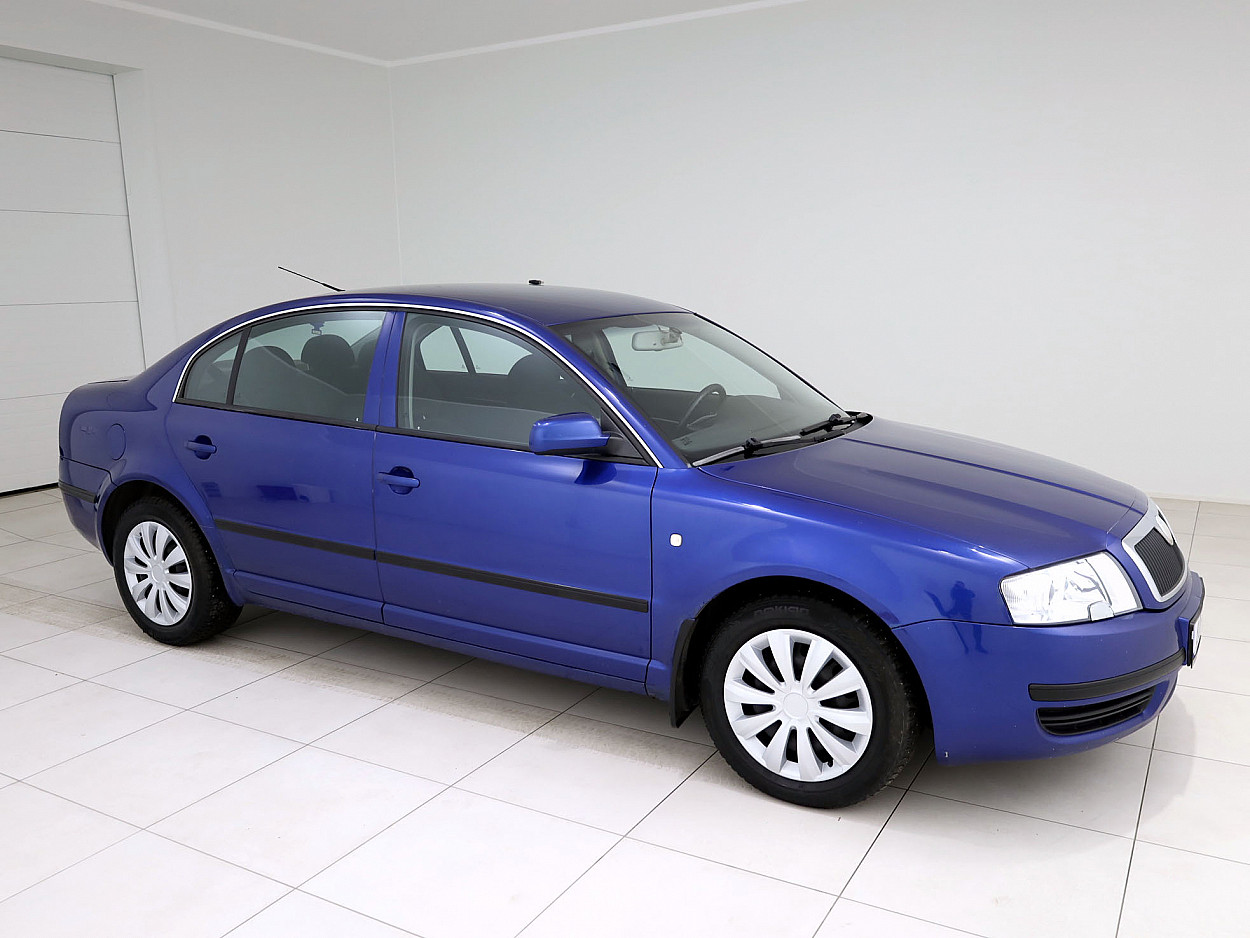 Skoda Superb Comfortline Facelift 1.9 TDI 74 kW - Photo 1