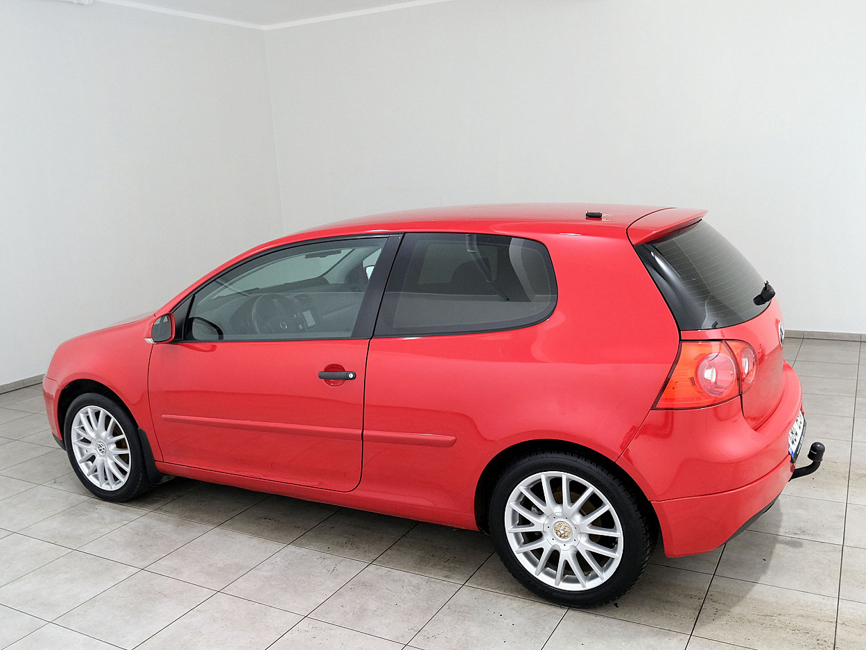 Volkswagen Golf GTI 2.0 110 kW - Photo 4