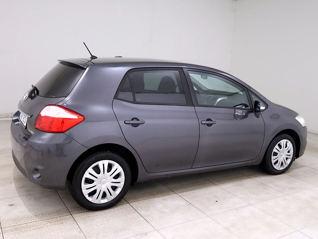 Toyota Auris Linea Sol Facelift 1.6 97 kW - Photo 3