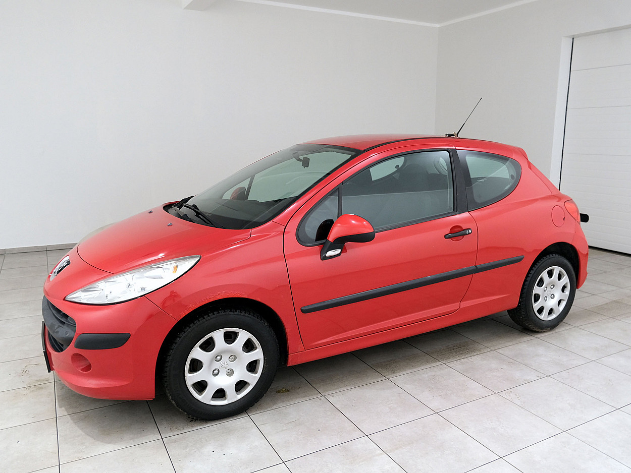 Peugeot 207 Elegance 1.4 65 kW - Photo 2