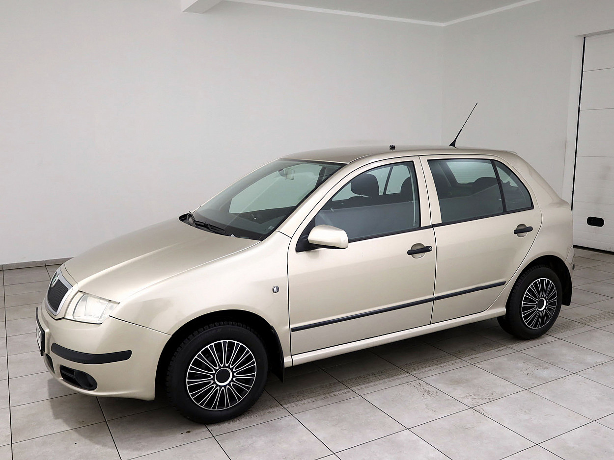 Skoda Fabia Comfortline Facelift 1.2 47 kW - Photo 2