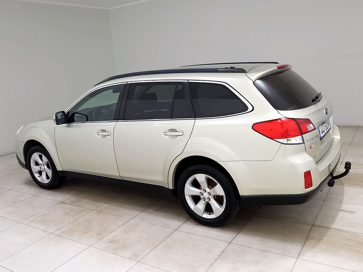 Subaru Outback 2.0 D 110 kW - Photo 4